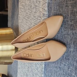 Calvin Klein women's size 9 nude heels